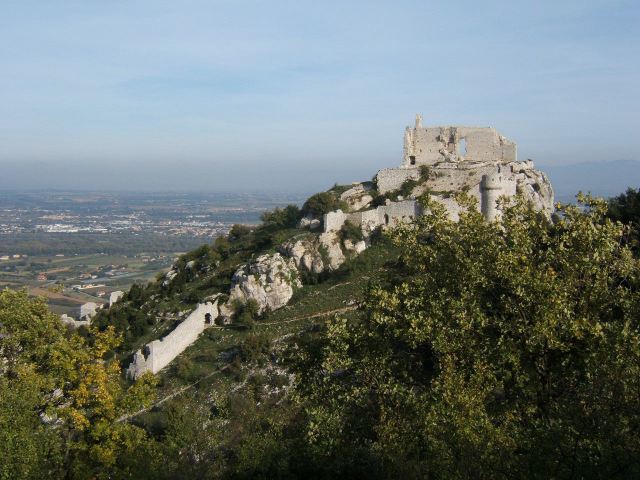 Замок-крепость Круссол 
